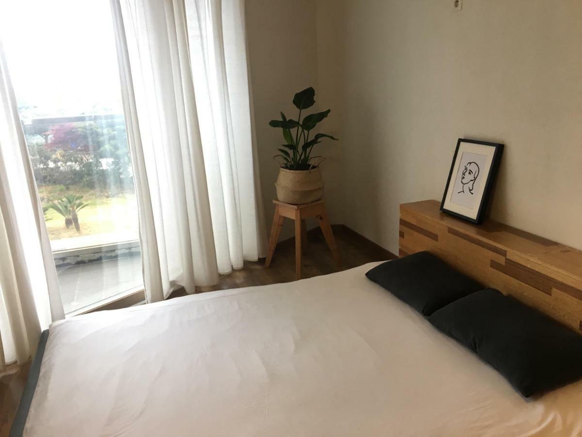 New Heaven Jeju Villa ซอกวีโพ ภายนอก รูปภาพ